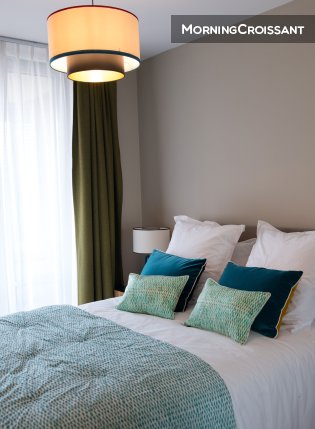 Flat in a residential block