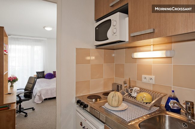 Furnished studio in a residence