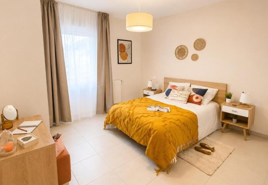 Flat in a residential block