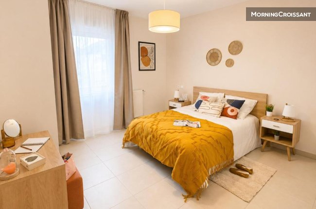 Flat in a residential block
