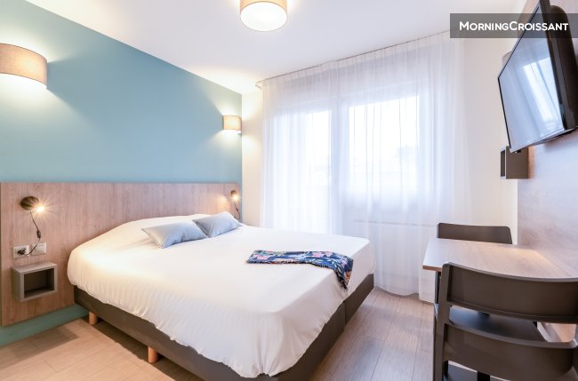 Double studio flat for students