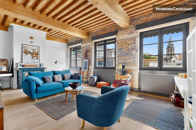 Furnished 3BR flat with a view