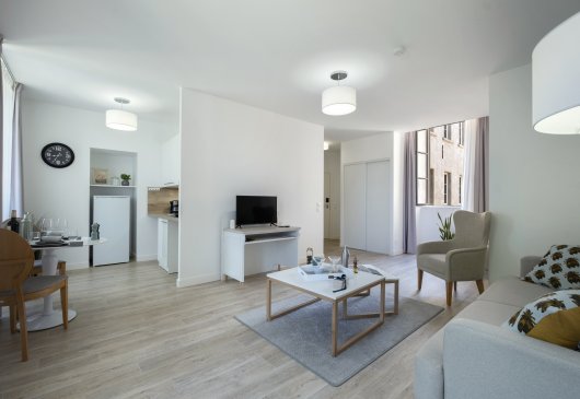 A lovely flat in a residence