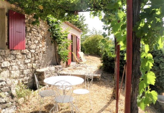 Self-contained rural cottage