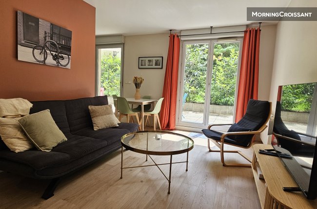 2bedroom flat, terrace, garage