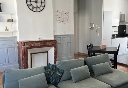 Lovely furnished 80 m² flat
