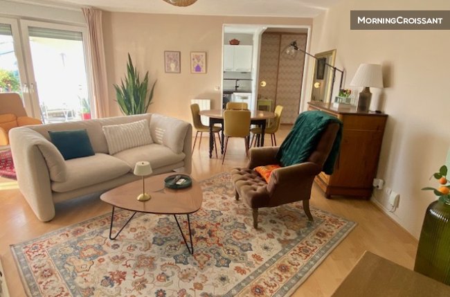 A lovely and comfortable 2br flat