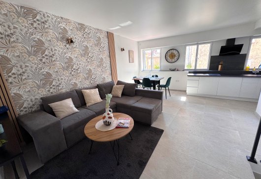 2 bedroom flat in Bagnols-en-Forêt