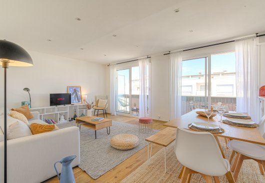 Charming and spacious with a view