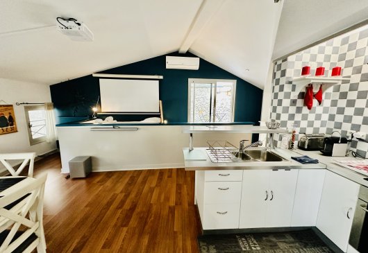 Charming flat in heart of Chartrons