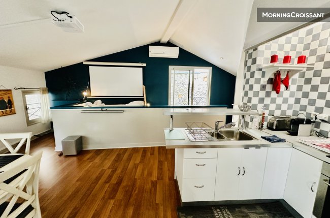 Charming flat in heart of Chartrons
